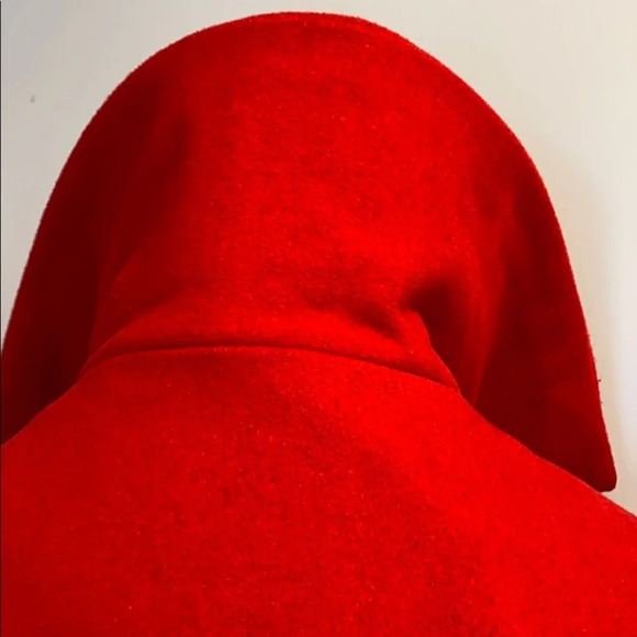 Splendid red coat size Medium - Picture 9 of 17